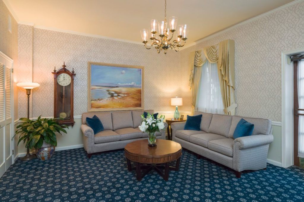 funeral home interior decorator knoxville tn