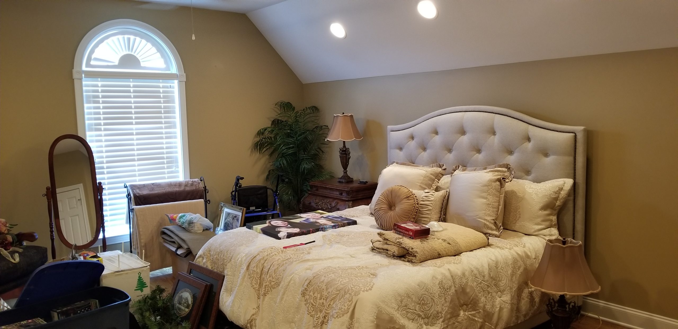 elegant bedroom makeover lenoir city tn (before)